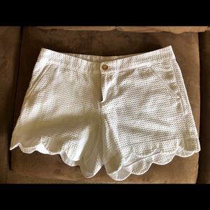 Lilly Pulitzer Buttercup Scallop Hem Shorts
